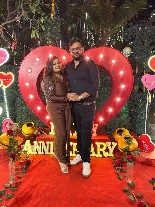 Heart Proposal at Anand Vihar - Image 4