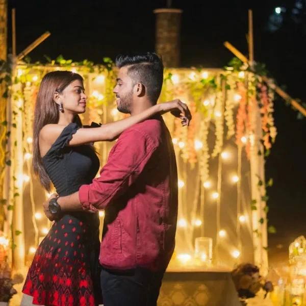 Romantic Birthday Candlelight in Noida - Image 2