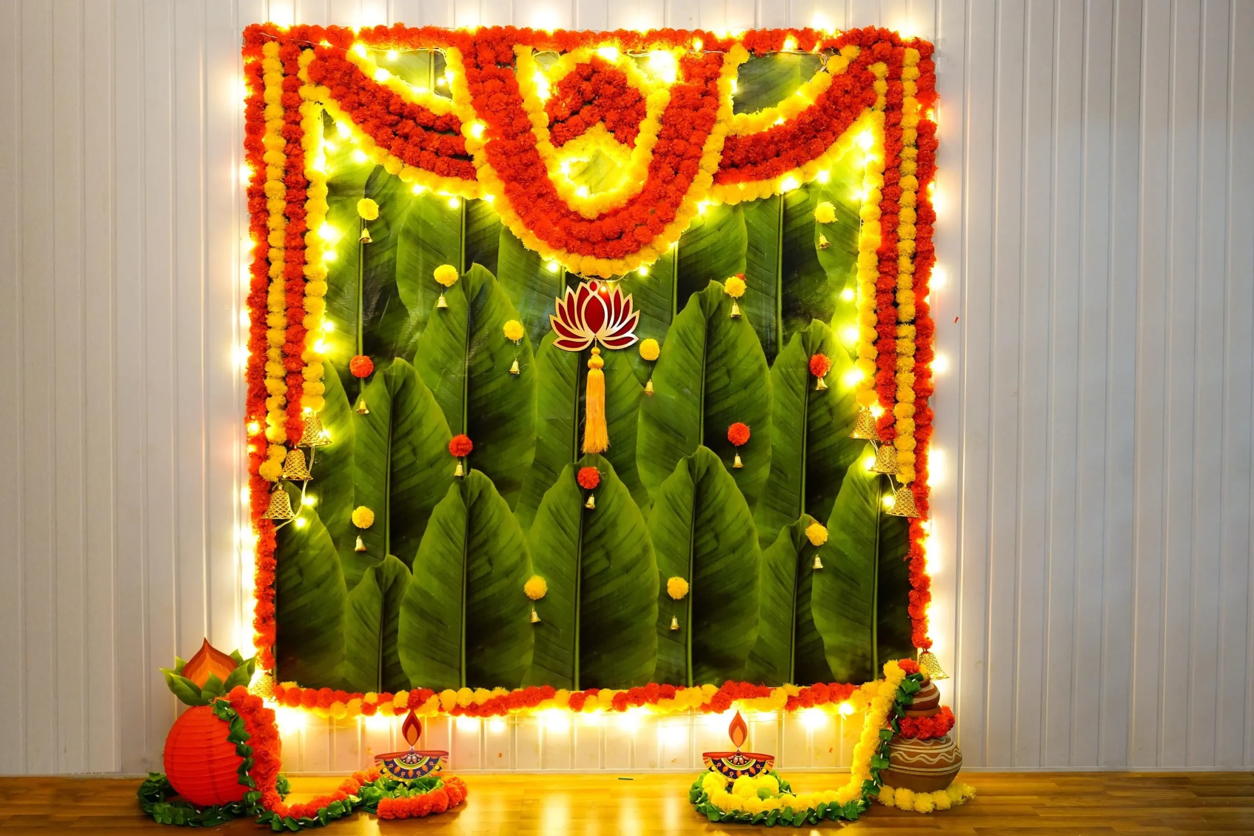 Embracing Tradition : Banana Leaf & Marigold Garland Delight