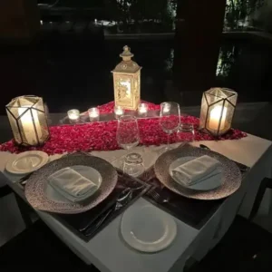 poolside-candlelight-dinner-at-the-roseate