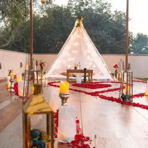 rooftop-private-canopy-tent-date